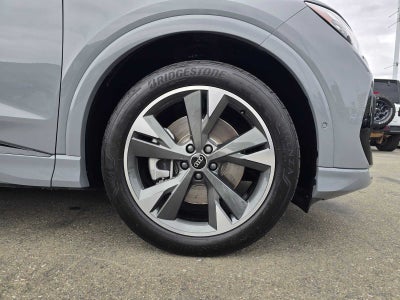 2024 Audi Q4 e-tron Prestige