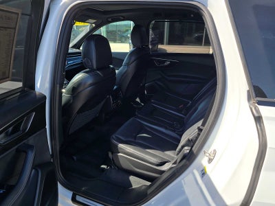 2025 Audi Q7 Prestige