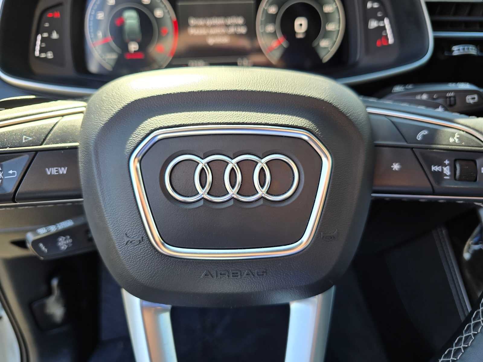 2025 Audi Q7 Prestige