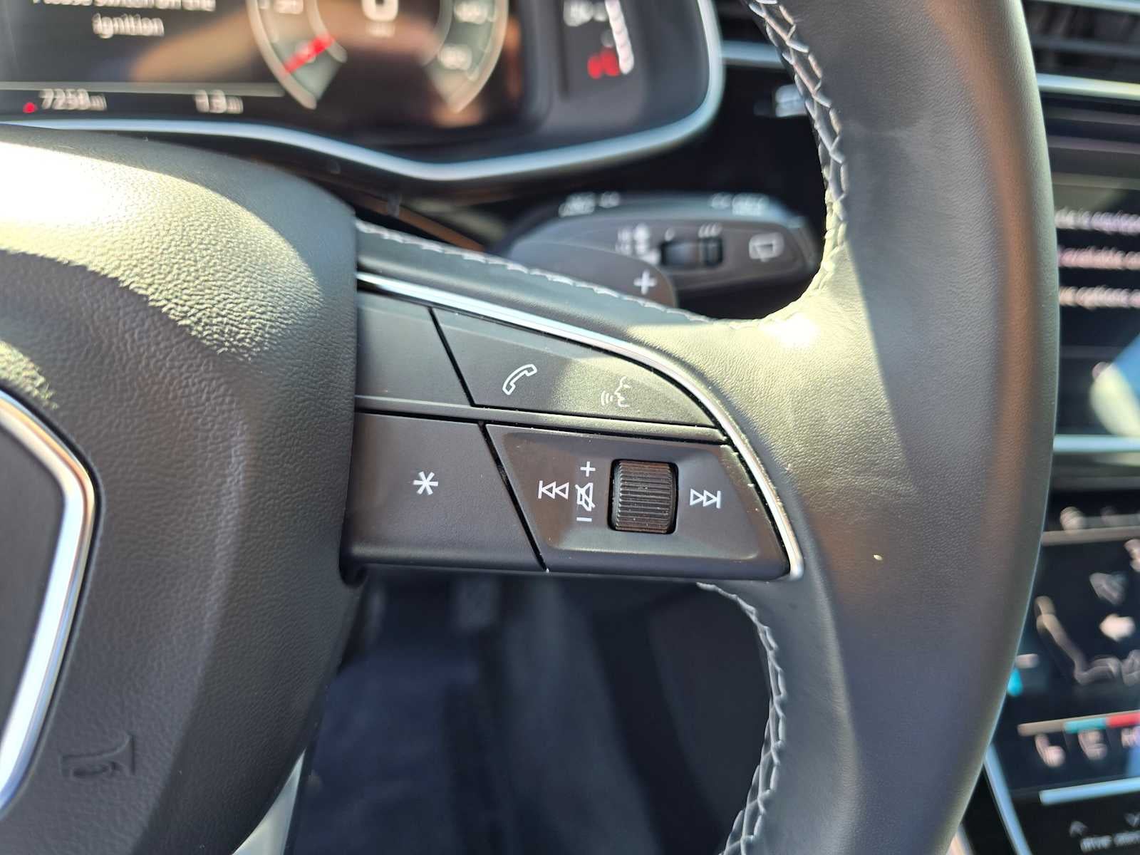 2025 Audi Q7 Prestige