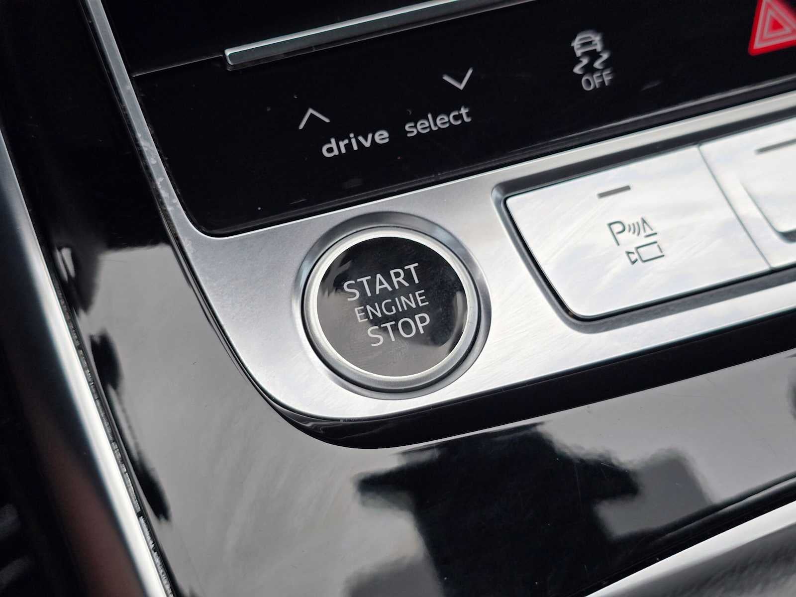 2023 Audi Q7 Prestige