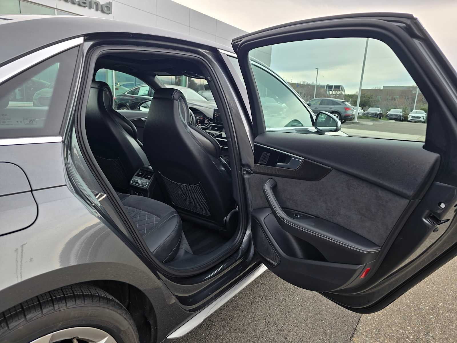 2022 Audi S4 Premium Plus