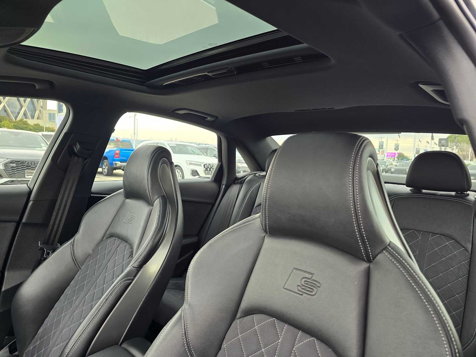 2022 Audi S4 Premium Plus