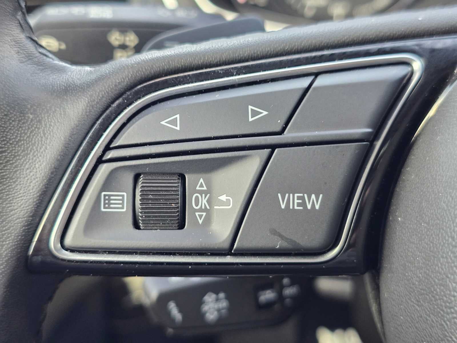 2023 Audi A4 Sedan S line Premium