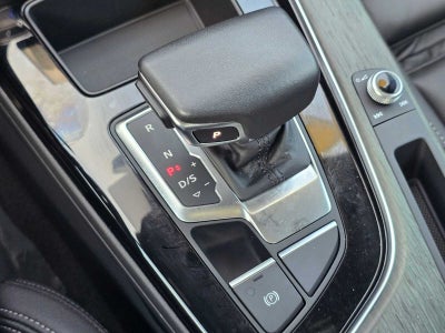 2023 Audi A4 Sedan S line Premium