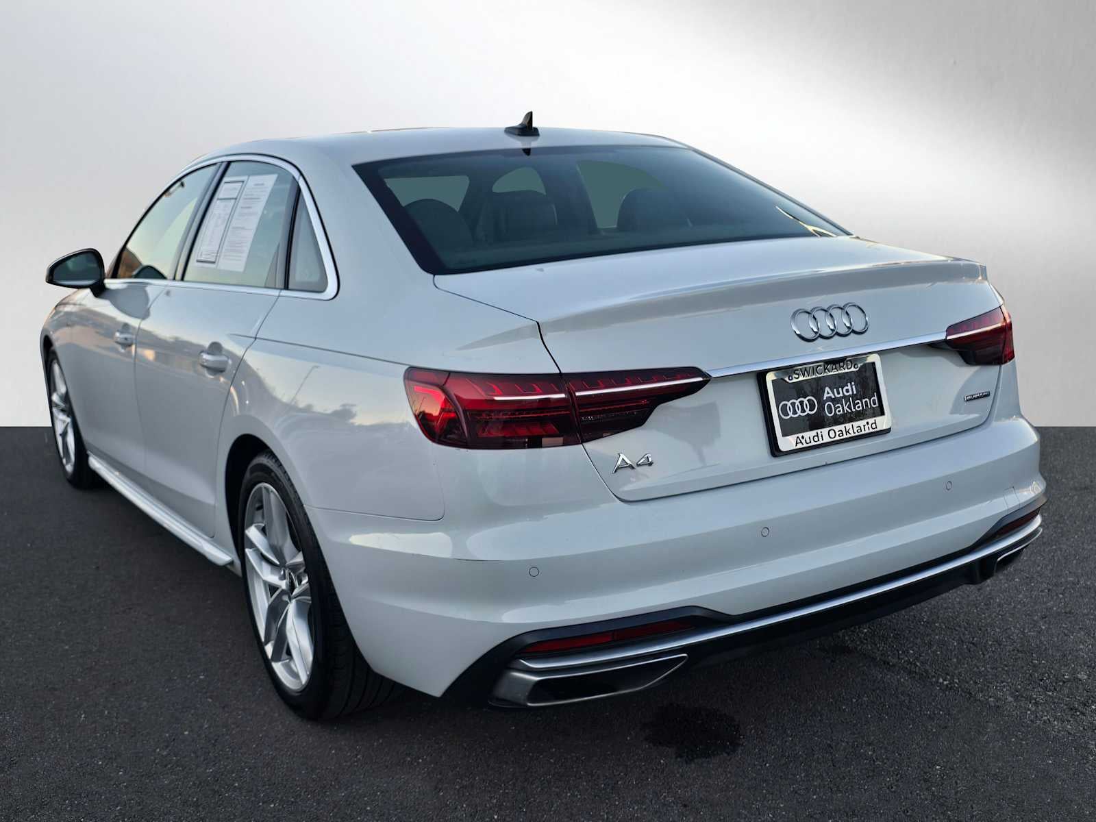 2022 Audi A4 S line Premium Plus