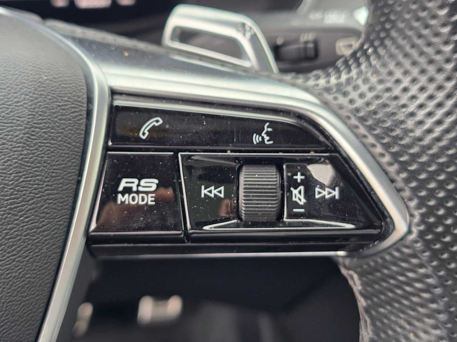 2021 Audi RS 6 Avant 4.0 TFSI quattro