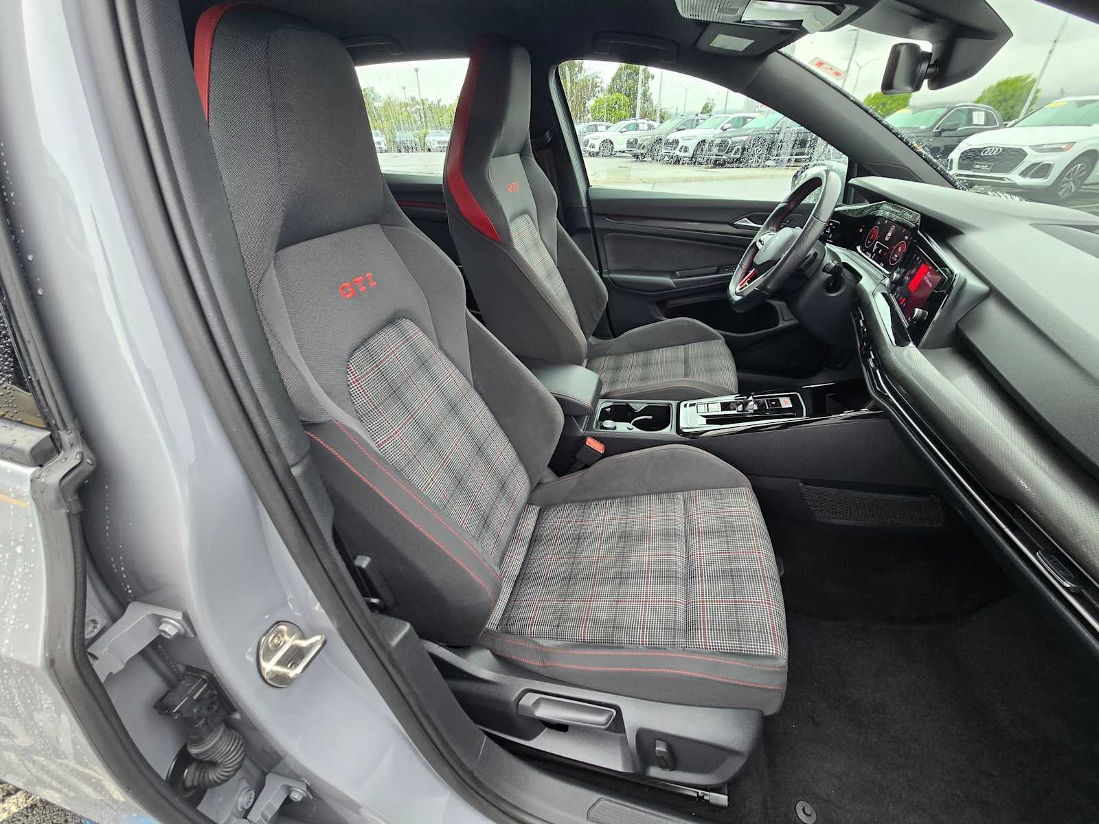 2024 Volkswagen Golf GTI S