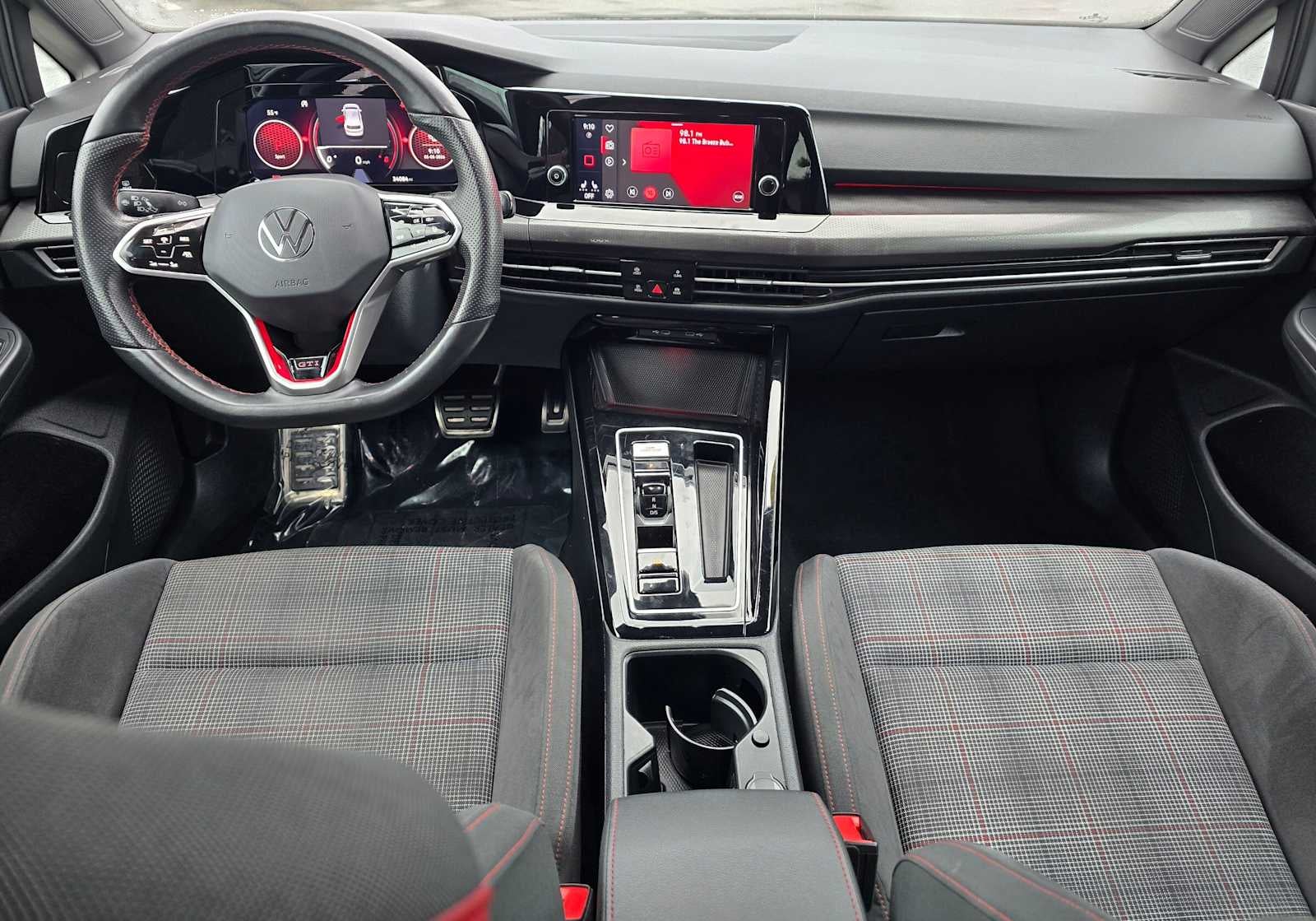 2024 Volkswagen Golf GTI S