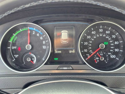 2017 Volkswagen e-Golf SE