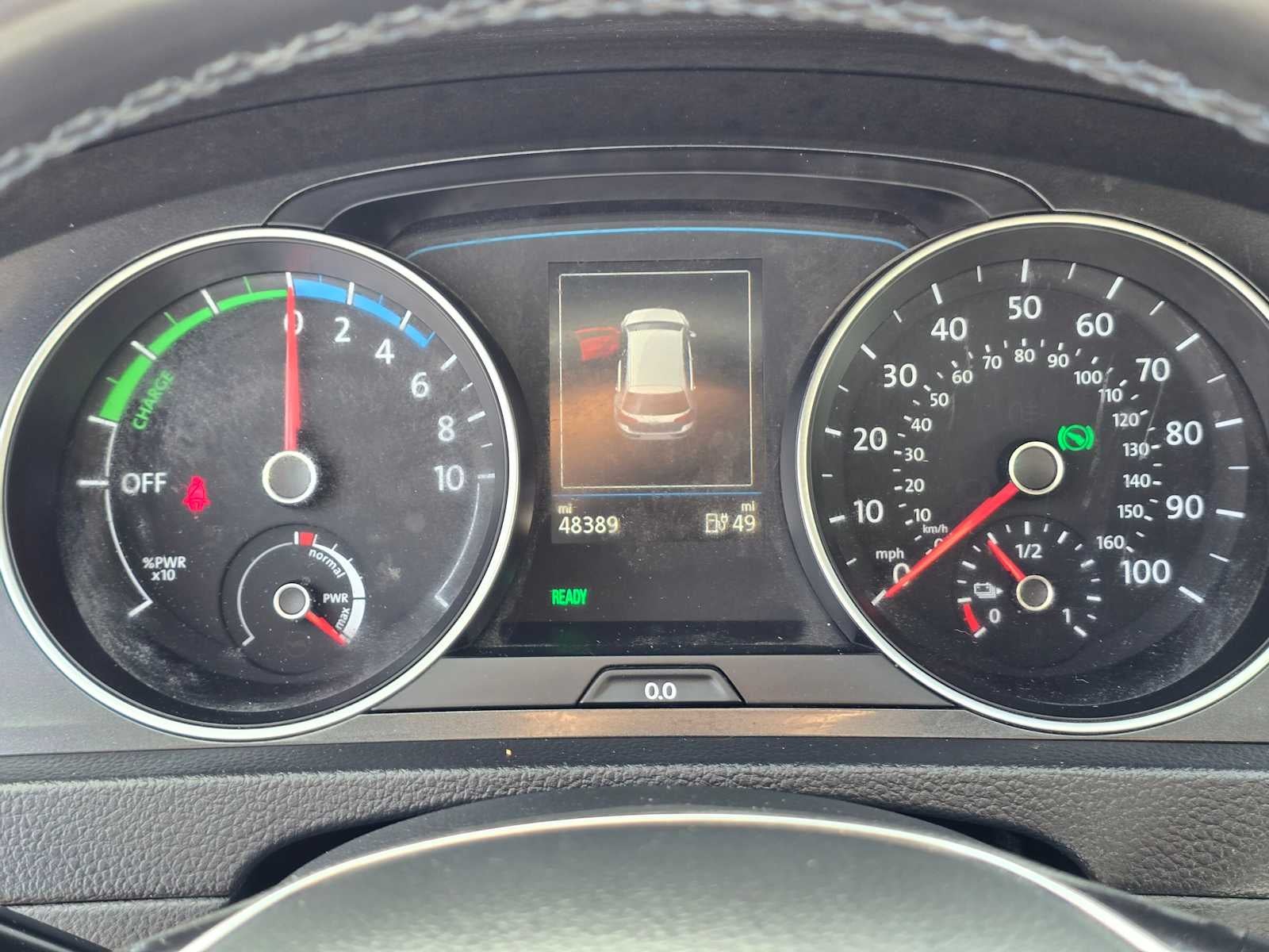 2017 Volkswagen e-Golf SE