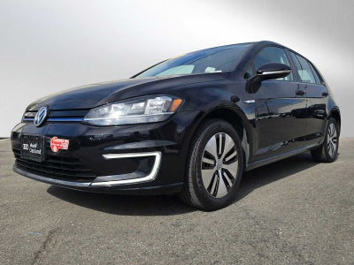 2017 Volkswagen e-Golf SE
