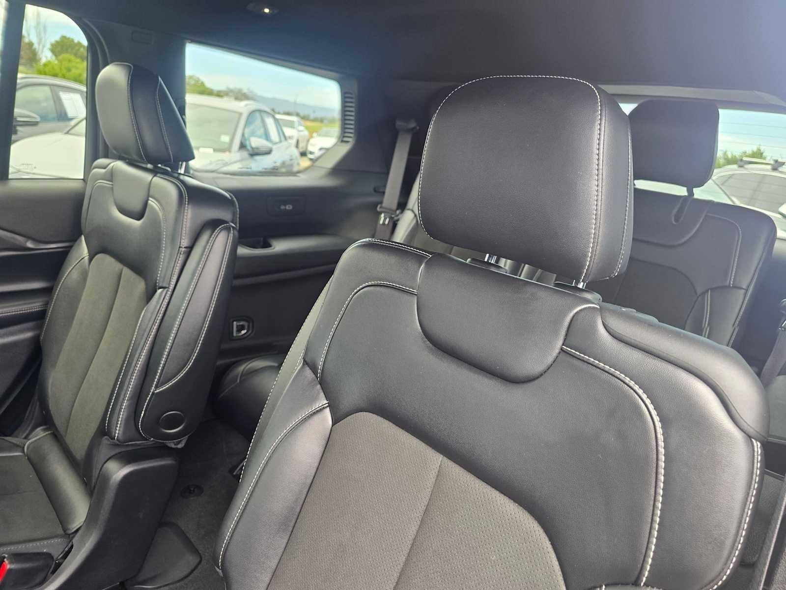 2021 Jeep Grand Cherokee L Altitude