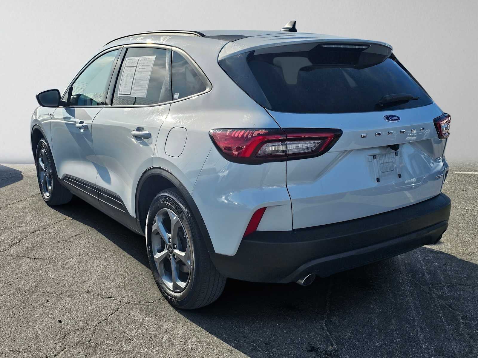 2025 Ford Escape ST-Line Select