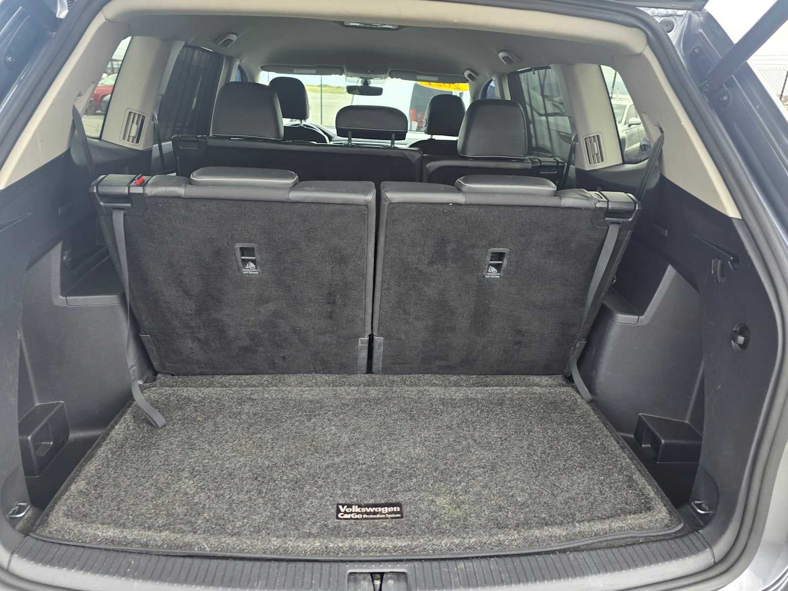 2021 Volkswagen Atlas 3.6L V6 SE w/Technology