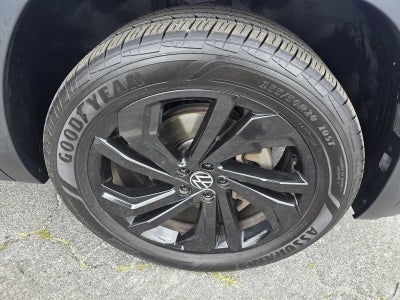 2021 Volkswagen Atlas 3.6L V6 SE w/Technology