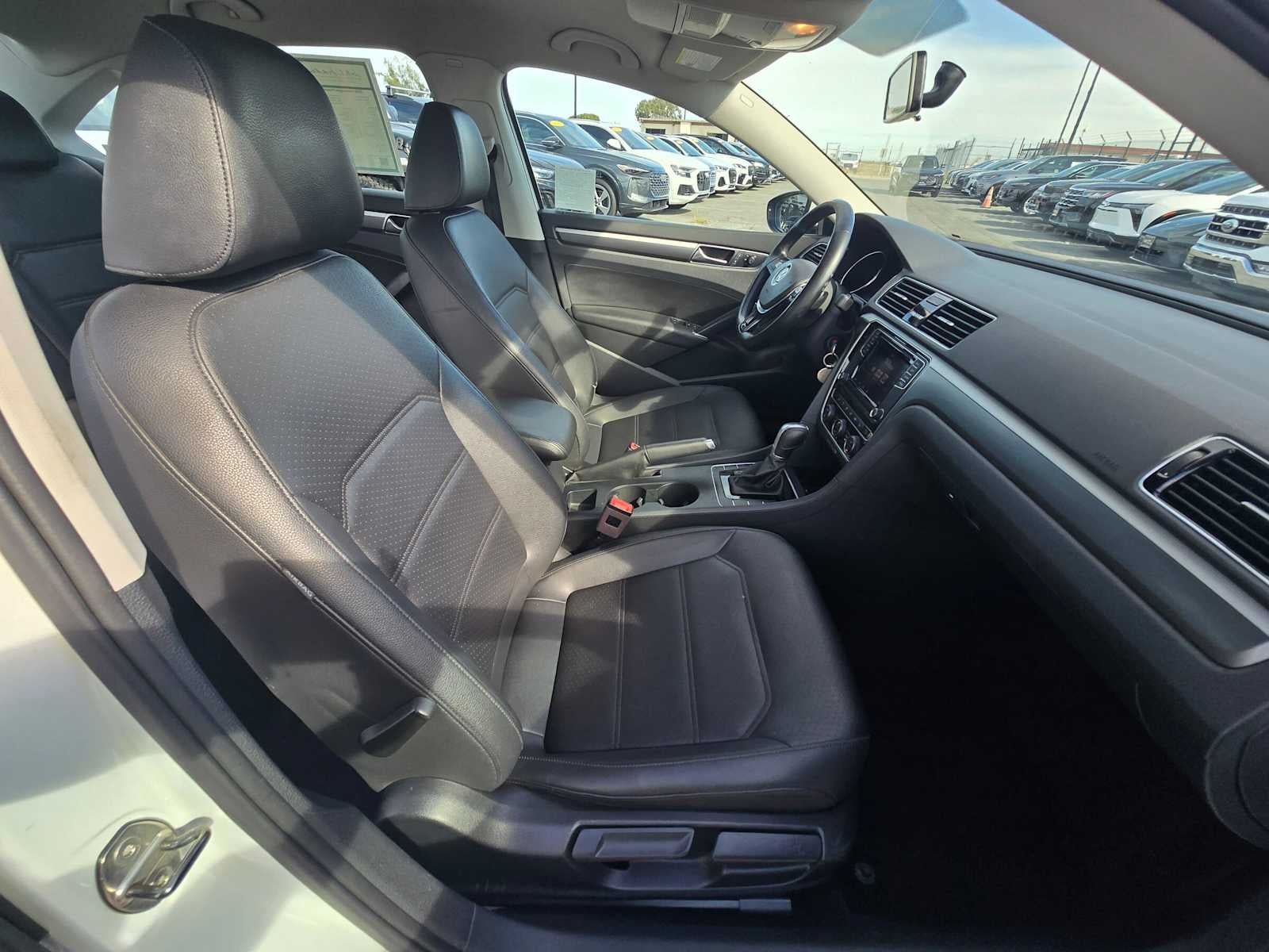 2018 Volkswagen Passat 2.0T S