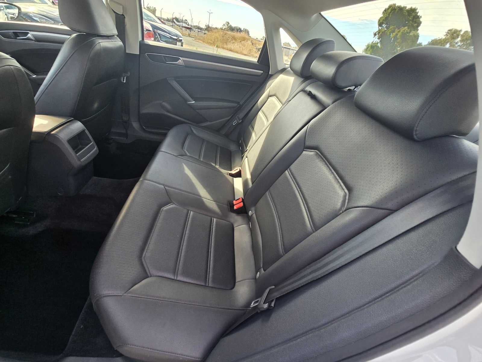 2018 Volkswagen Passat 2.0T S