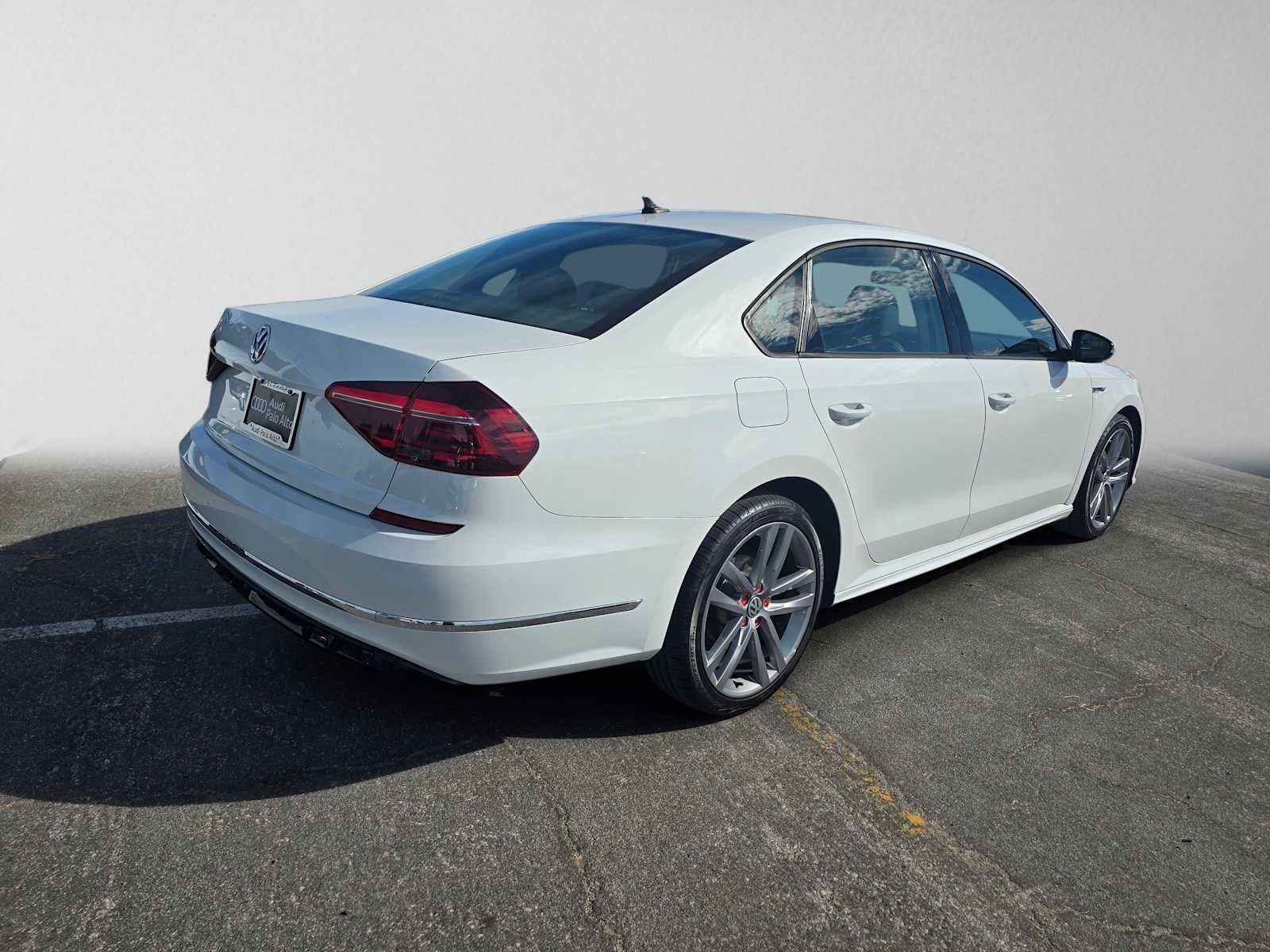 2018 Volkswagen Passat 2.0T S