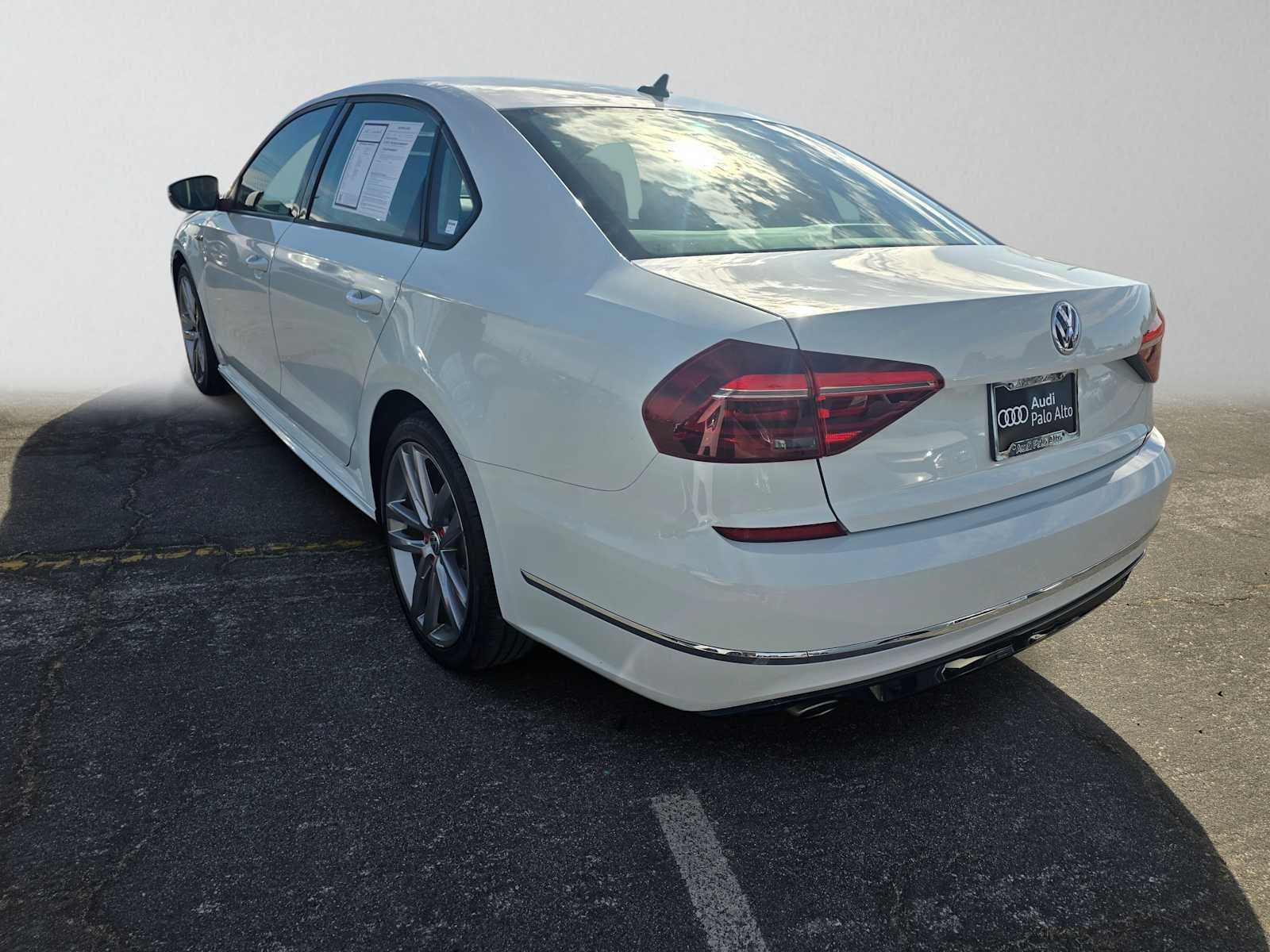 2018 Volkswagen Passat 2.0T S