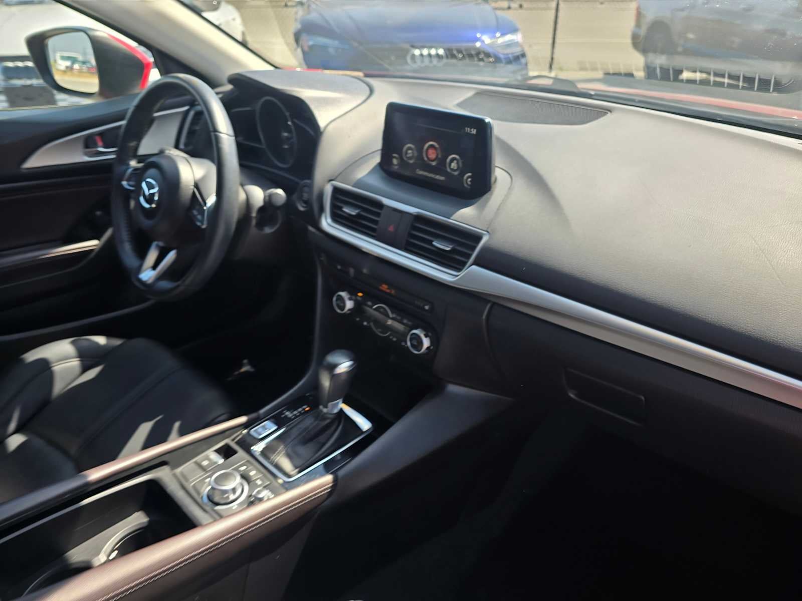 2017 Mazda Mazda3 5-Door Touring 2.5