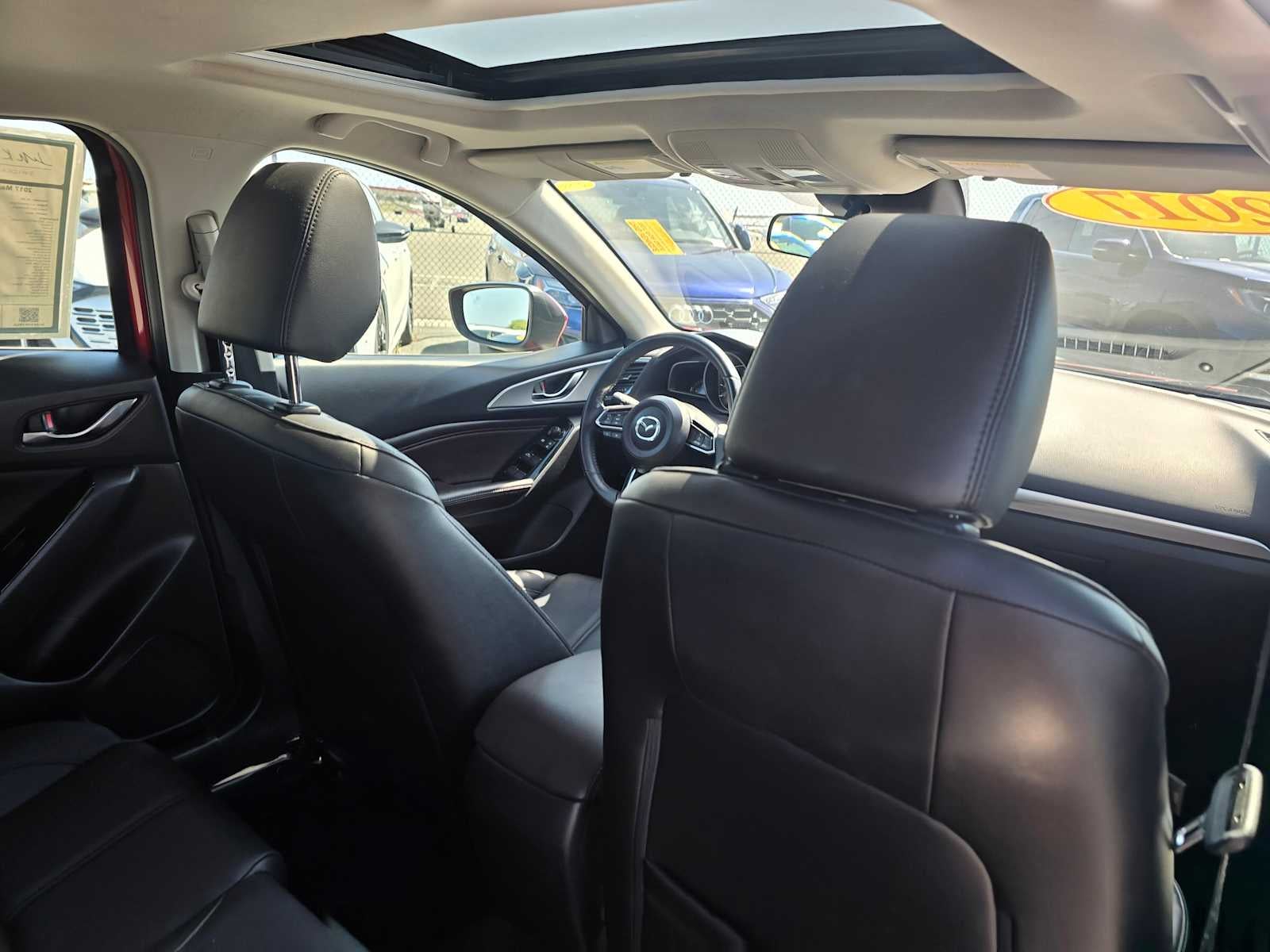 2017 Mazda Mazda3 5-Door Touring 2.5