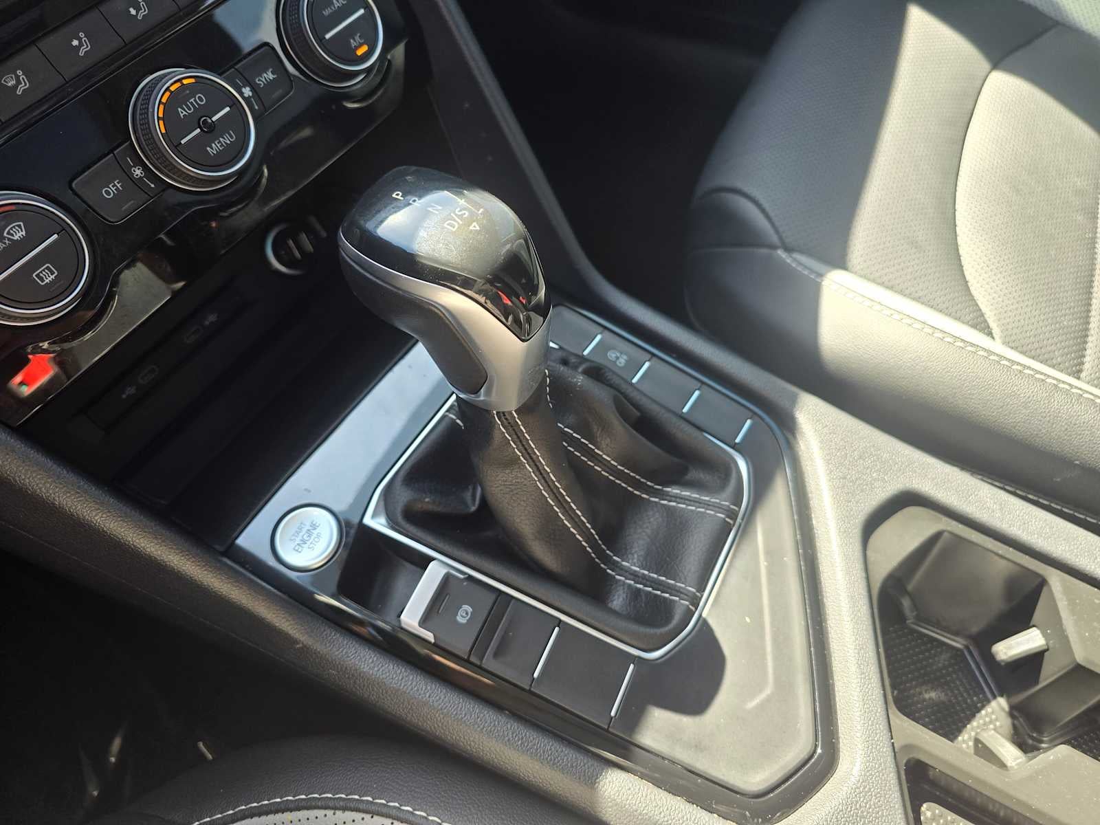 2022 Volkswagen Taos SEL