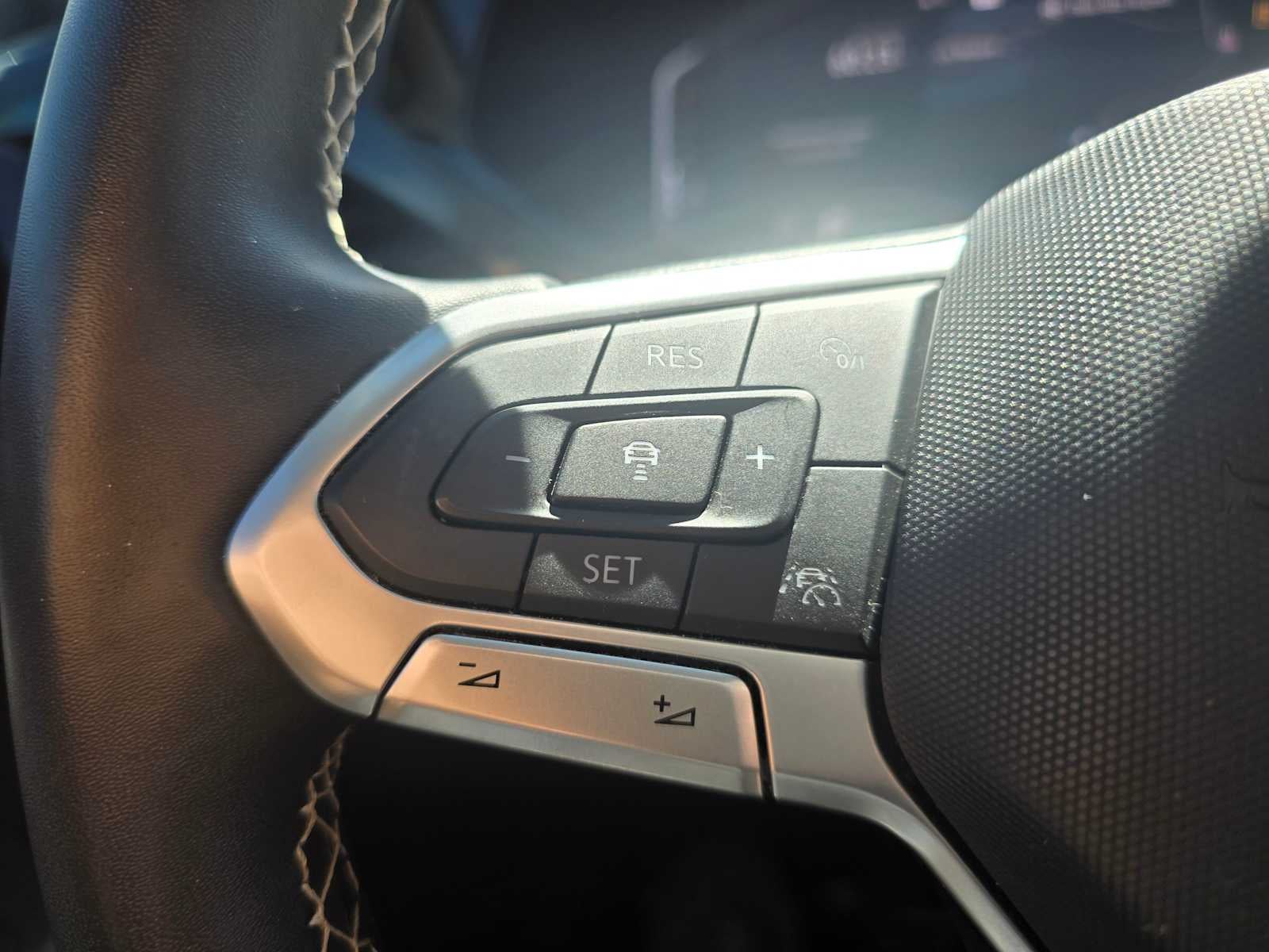 2022 Volkswagen Taos SEL