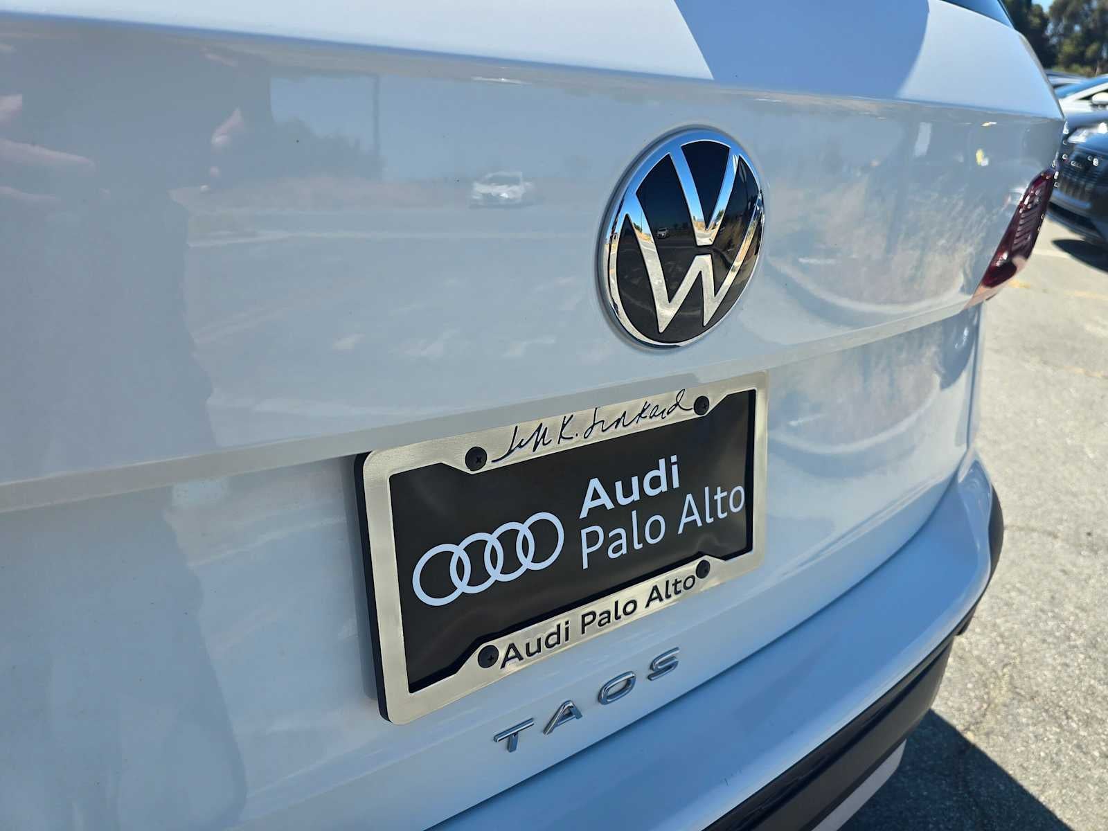 2023 Volkswagen Taos S