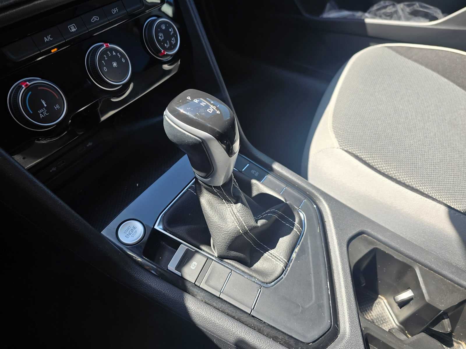 2023 Volkswagen Taos S