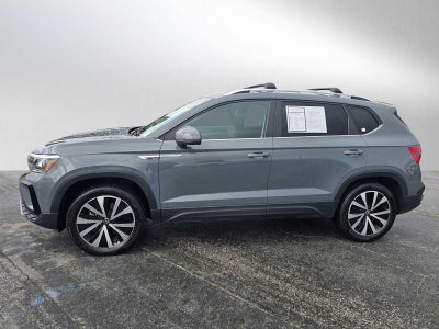2023 Volkswagen Taos SE