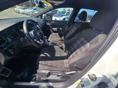 2015 Volkswagen Golf GTI SE