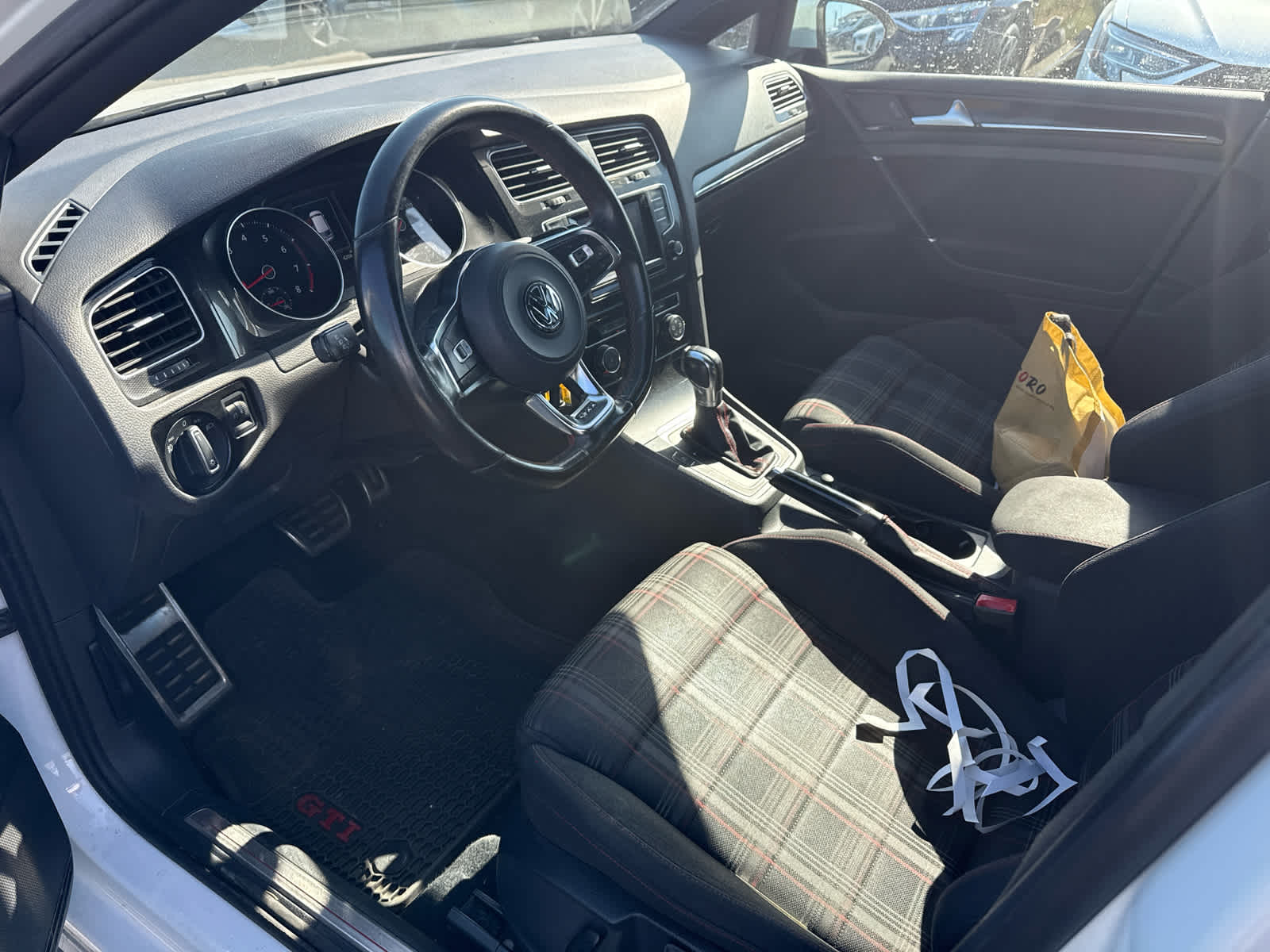 2015 Volkswagen Golf GTI SE