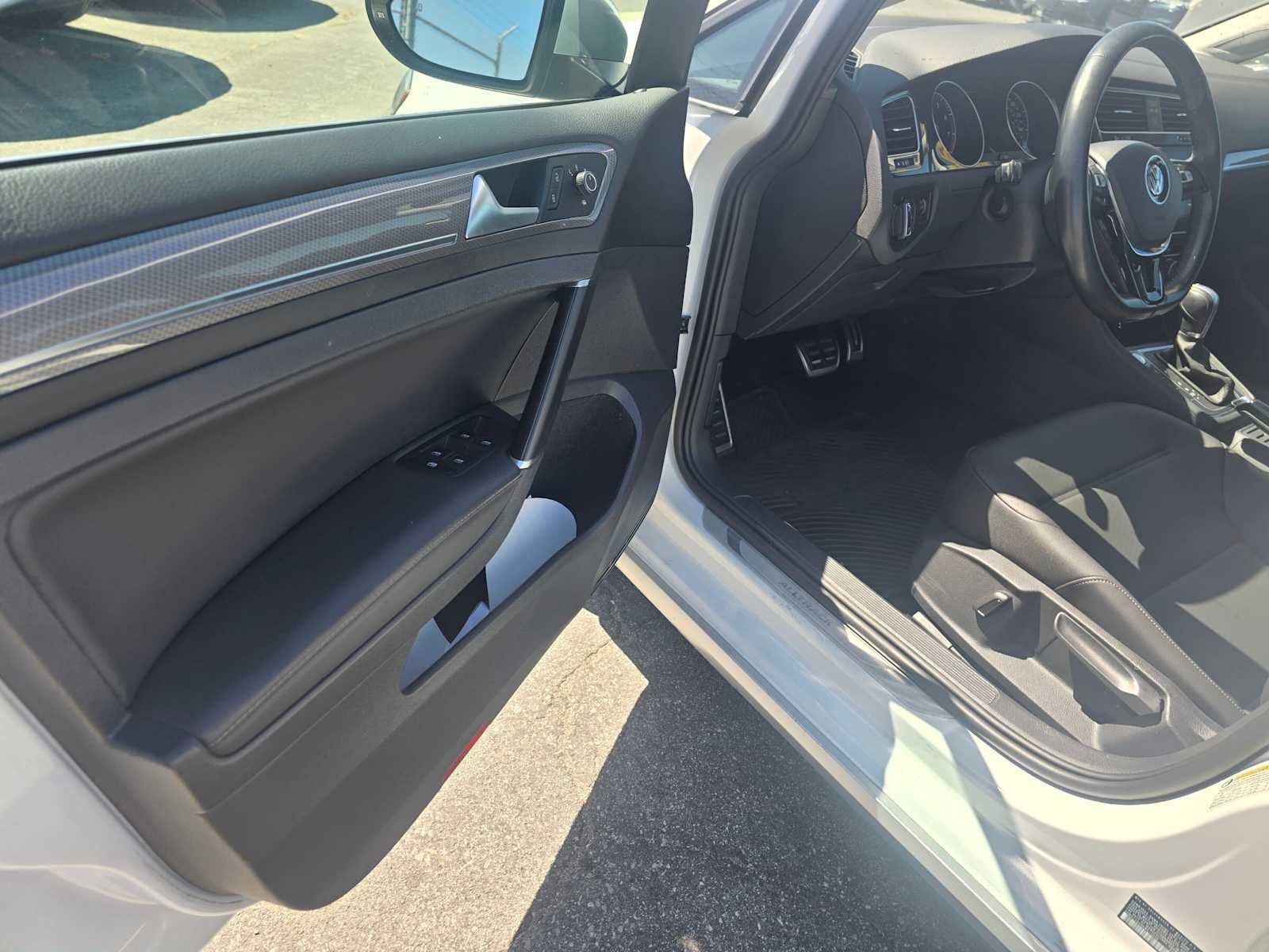 2019 Volkswagen Golf Alltrack SE