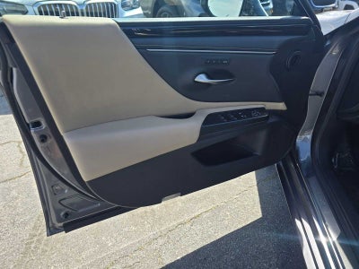 2021 Lexus ES 300h ES 300h