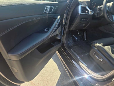 2025 BMW X6 xDrive40i xDrive40i