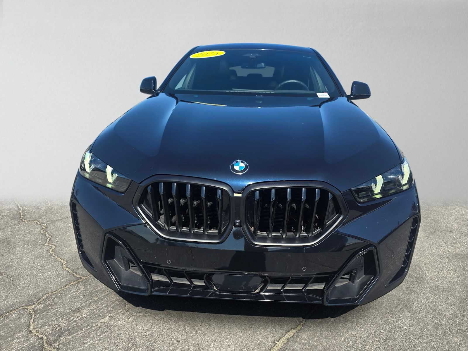 2025 BMW X6 xDrive40i xDrive40i