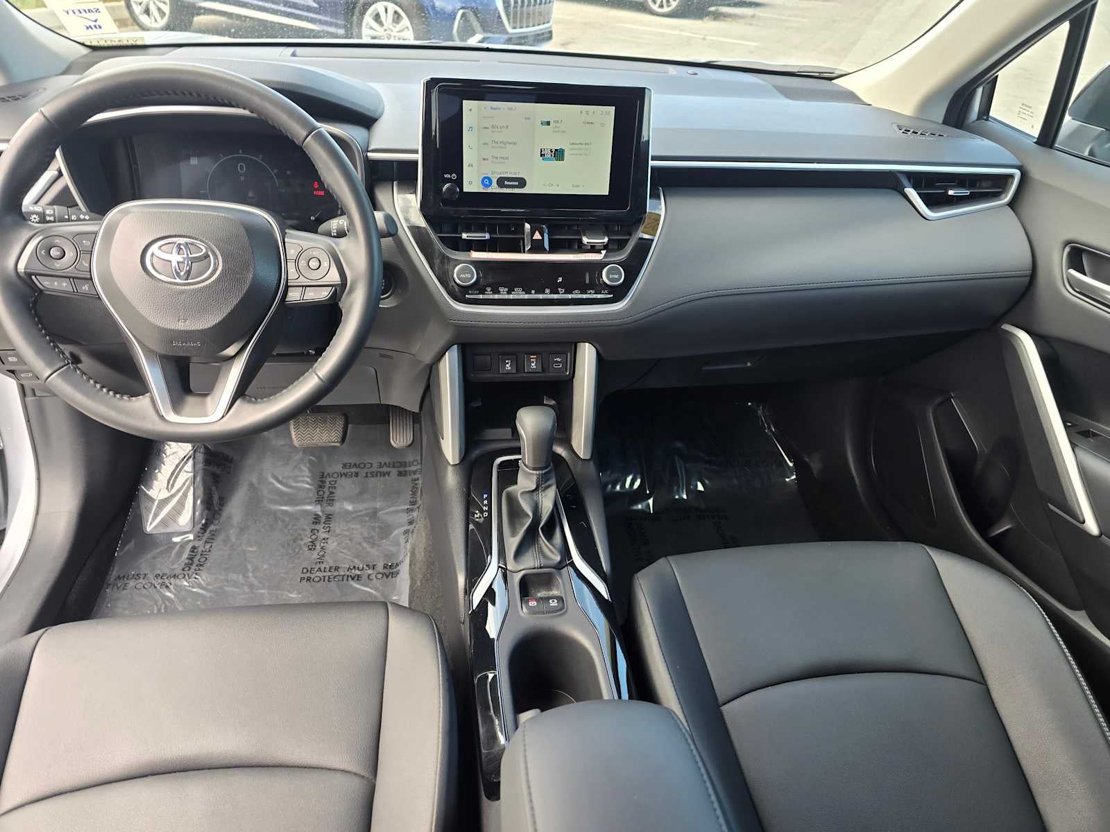 2025 Toyota Corolla Cross XLE