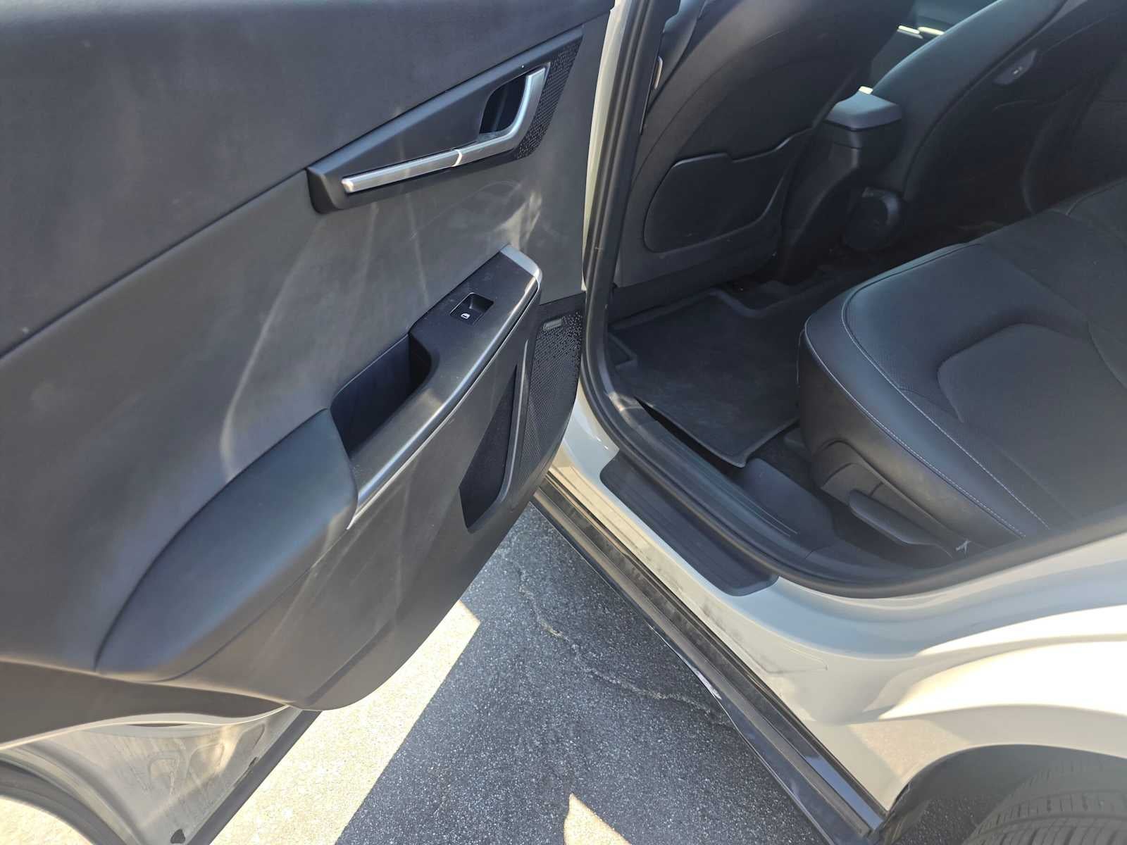 2023 Kia EV6 Wind