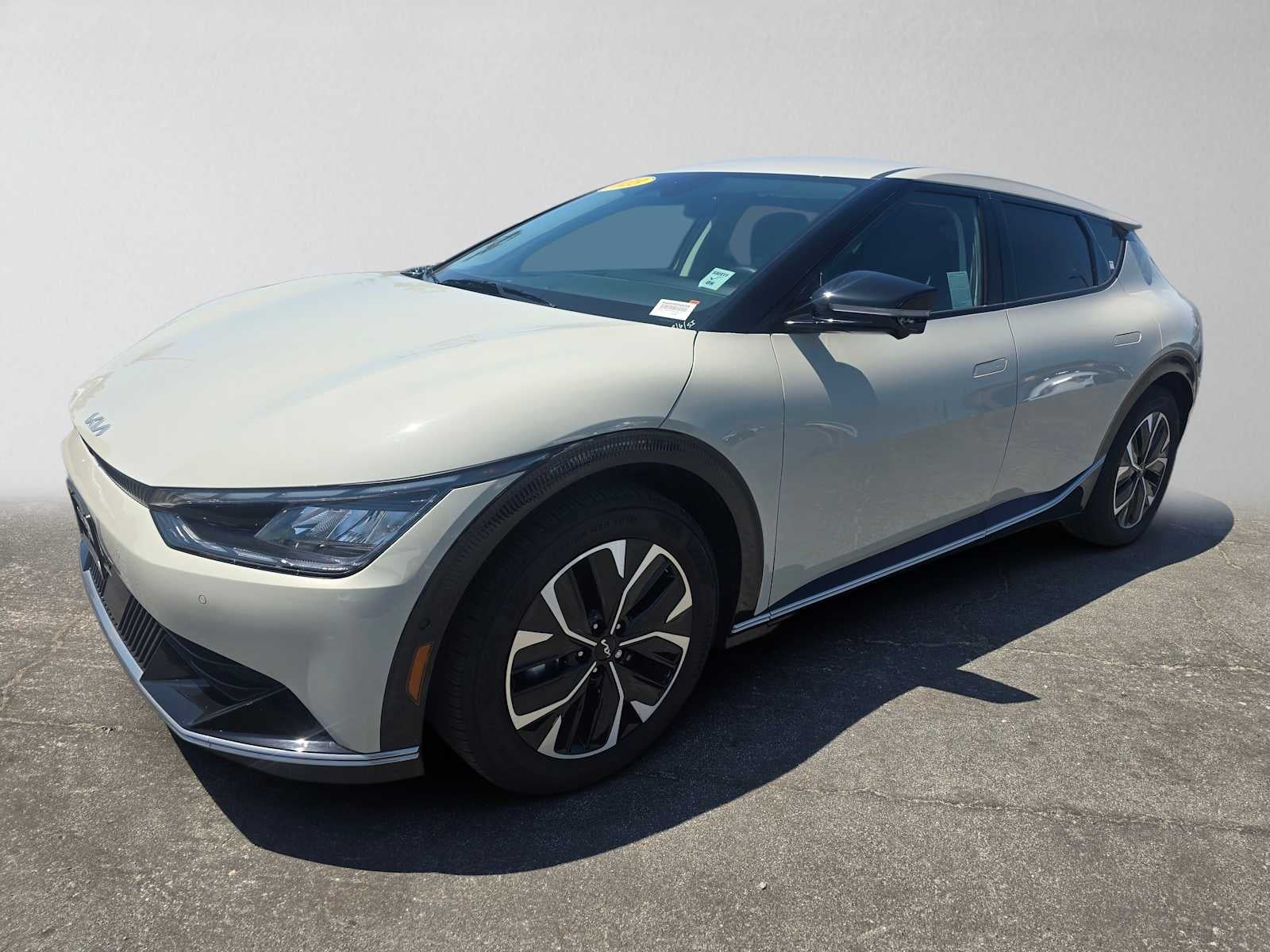 2023 Kia EV6 Wind