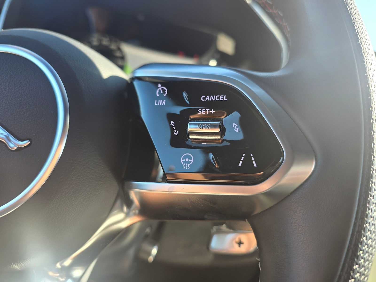 2024 Jaguar F-PACE SVR
