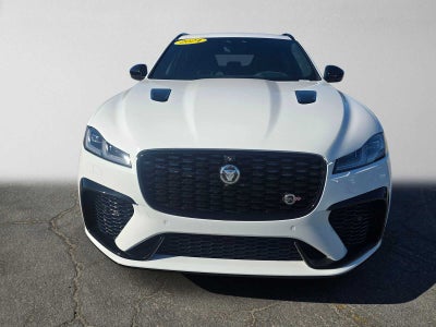 2024 Jaguar F-PACE SVR