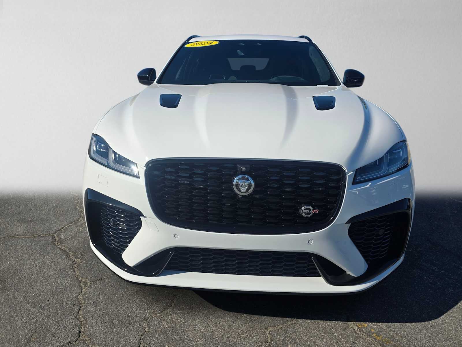 2024 Jaguar F-PACE SVR
