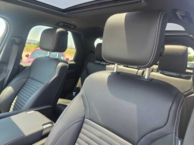 2025 Land Rover Discovery Dynamic SE