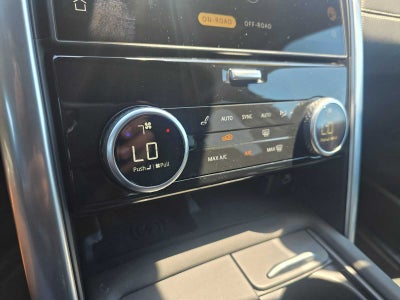 2025 Land Rover Discovery Dynamic SE