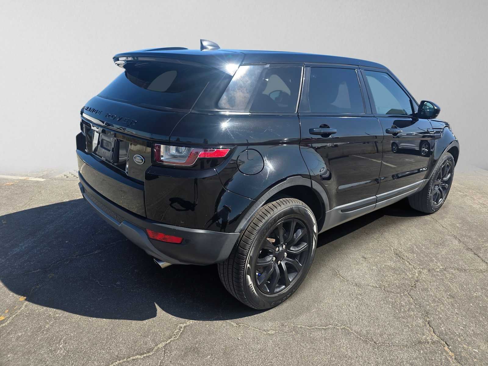 2018 Land Rover Range Rover Evoque SE