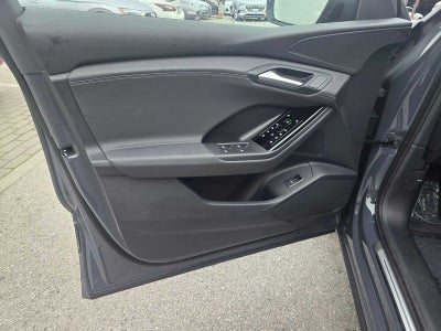 2025 Audi Q6 e-tron Premium