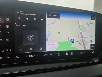 2025 Audi Q6 e-tron Premium