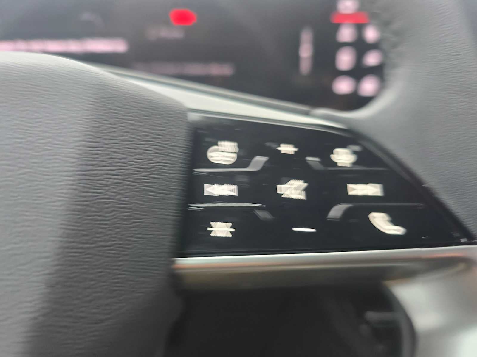 2025 Audi Q6 e-tron Premium