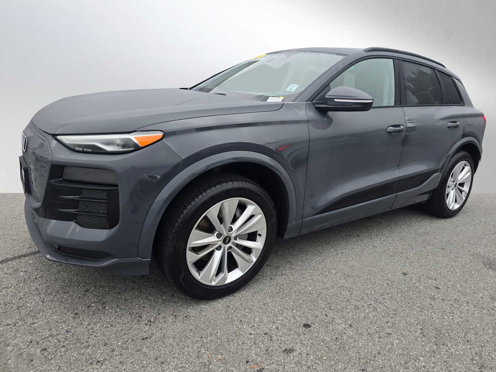 2025 Audi Q6 e-tron Premium